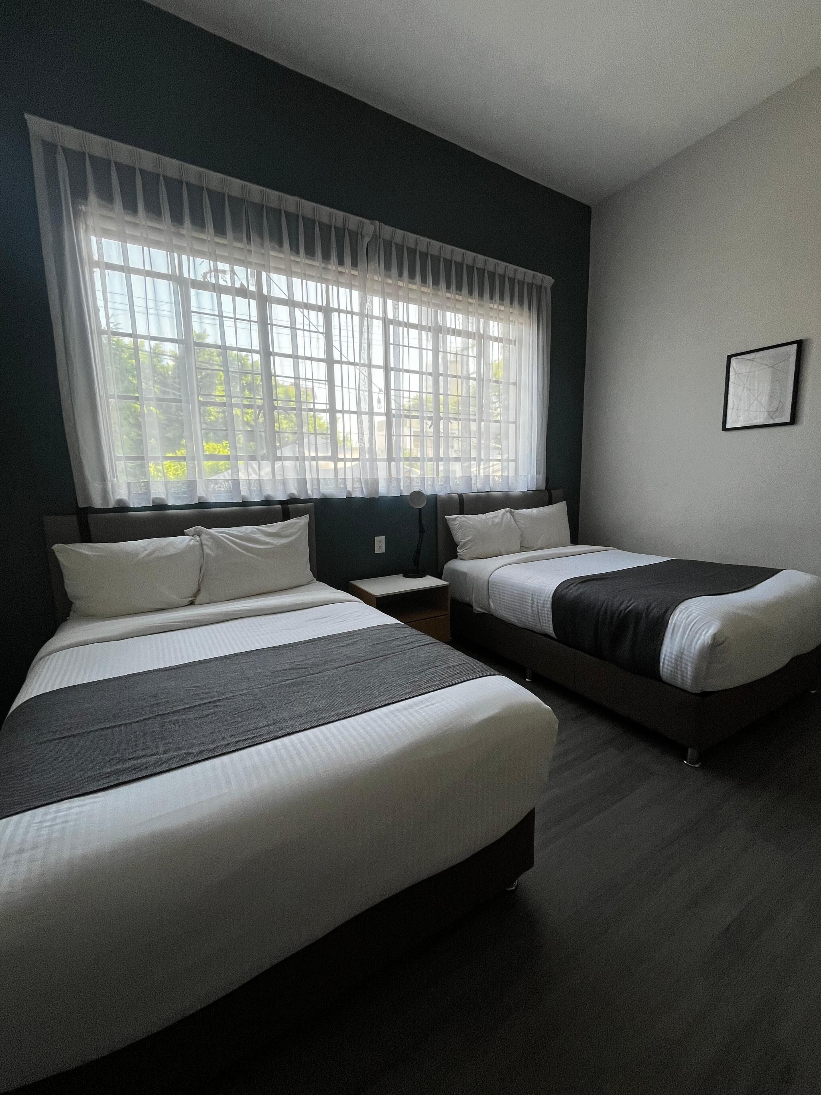 Classic Quadruple Room