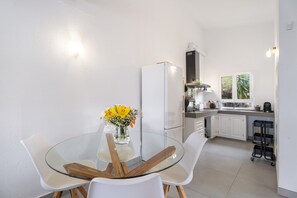 Dining - Holiday Home 'Marina' with Sea Views, Shared Pool and Wi-Fi (Bajamar)