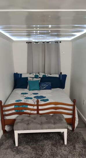 Room - Pleasant Valley Cozy Hideaway (East Earl)