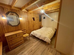 Room - Chalet, parking, tv, 65m², Pra Loup (Barcelonnette)