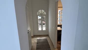 Villa, 4 Bedrooms, Accessible, Smoking | Interior