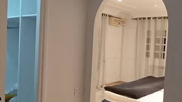 Vila, 4 quartos, acessível, para fumantes