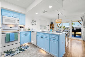 Private kitchen - Beep Bop Inn! 199 Steps to the Beach, Gulf Views, Pet Friendly (Indian Rocks Beach)