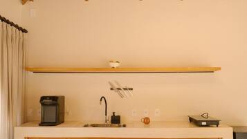 Comfort Chalet, Balcony, Mountain View | Private kitchen