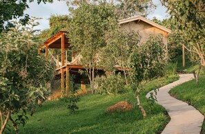 Property grounds - Canto dos Pireneus Hospedaria (Pirenopolis)