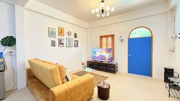 TV