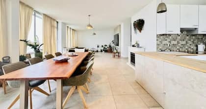 Großzügiges Penthouse in Neuss Düsseldorf mit Terrasse