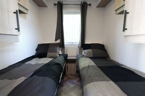 Room - Vrbo Property (Zuidschermer)