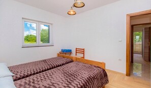 Bedroom - Villa Pletikosa - rural villa with outdoor pool (Brištane)