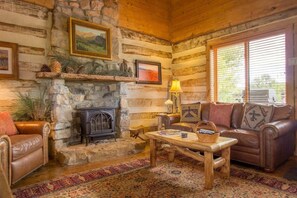 Fireplace - Secluded Log Cabin | Stunning Views | Near Bryce Canyon (Garfield County)