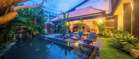 Outdoor pool, pool umbrellas, pool loungers