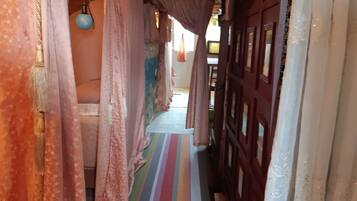 3 chambres, fer et planche Ă repasser, Wi-Fi gratuit, draps fournis