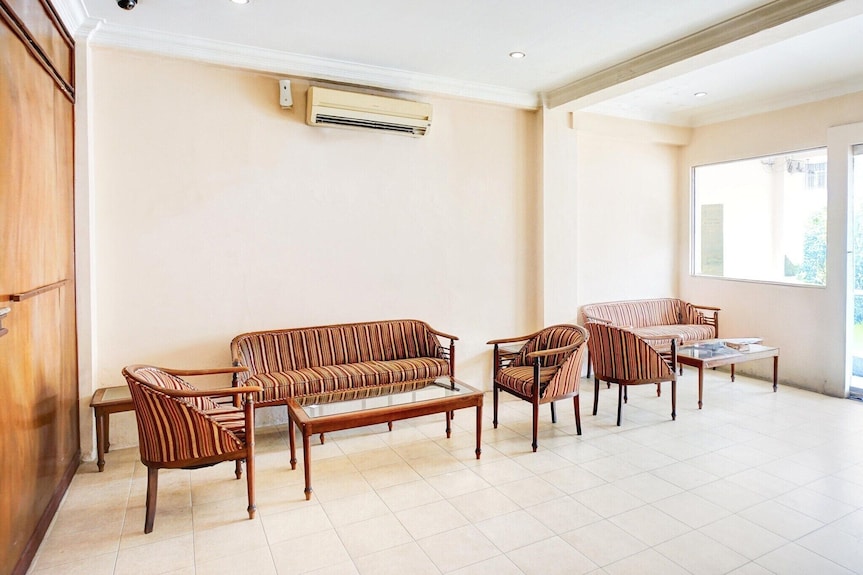 Cozy Twin Escape With Free Wifi And Parking - Banda Aceh