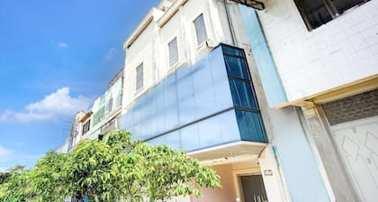 Luxury Deluxe DBL Retreat W/ Free WiFi and Parking