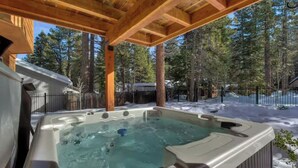 Bañera de hidromasaje exterior