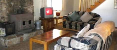 TV, fireplace, offices