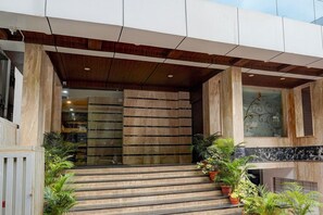 Property grounds - DeluxeBlue Ocean Residency (Bangalore)