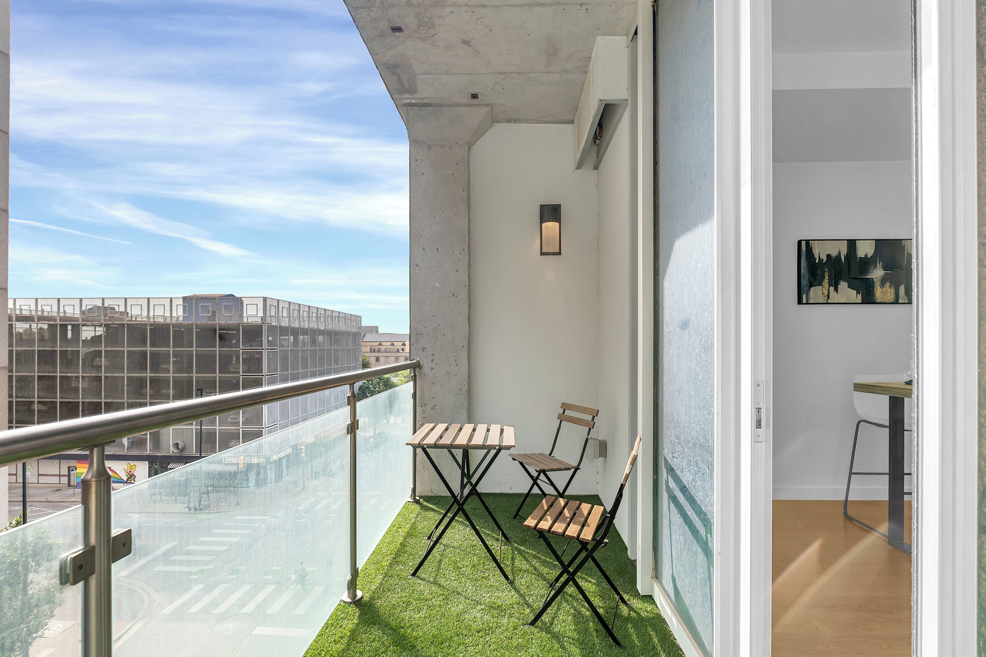 Apartment, 1 Queen Bed with Sofa bed, Non Smoking, Kitchenette | Outdoor dining