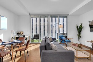 Apartment, Multiple Beds, Non Smoking, Kitchenette | Living area
