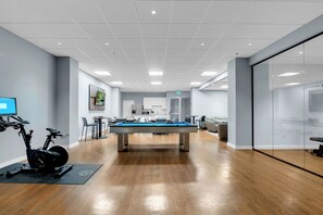 Games room - Meridia - Enugula Estates (Tulsa)