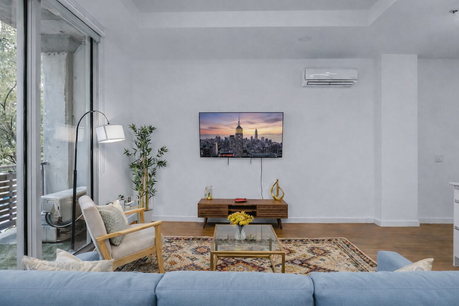 Apartment, Multiple Beds, Non Smoking, Kitchenette | Living area