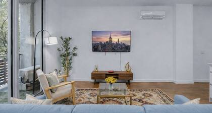 Meridia by Stylish Stays