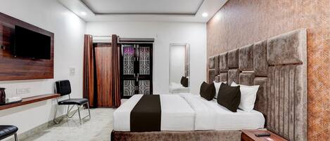 1 habitación, escritorio, wifi gratis y ropa de cama