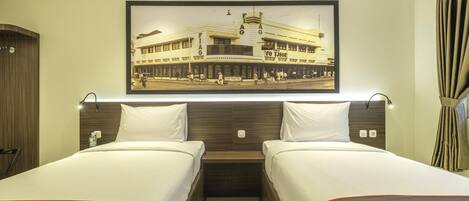 1 bedroom, desk, free WiFi, bed sheets