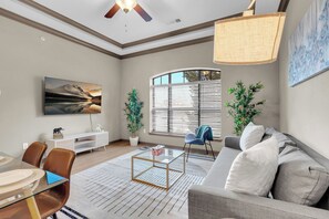 Apartment, 1 Queen Bed with Sofa bed, Non Smoking, Kitchenette | Living area - The Metro by Stylish Stays (Tulsa)