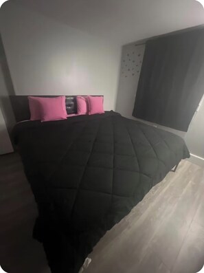 Room - Peaceful 2-bedroom apartment with AC in charming Pitman (Pitman)