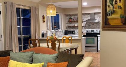 Delightful 3-bedroom Spanish inspired house in Richmond. The Rustic Villa.
