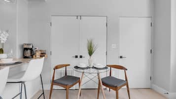 Appartement, 2 chambres, non-fumeur, cuisine | Restauration