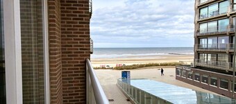 Modern Stay with Balcony & Seaview