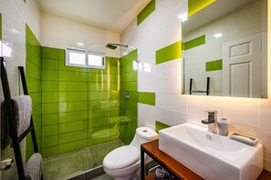 Bathroom - Elixir Hotel - Suite (Tamarindo)