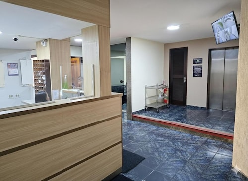 Hotel Center