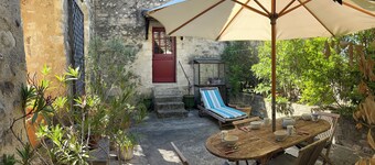 Maison médiévale au cœur de la Drôme provençale