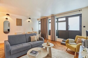 Smart TV, offices - Superb apartment Center of Paris (Paris)