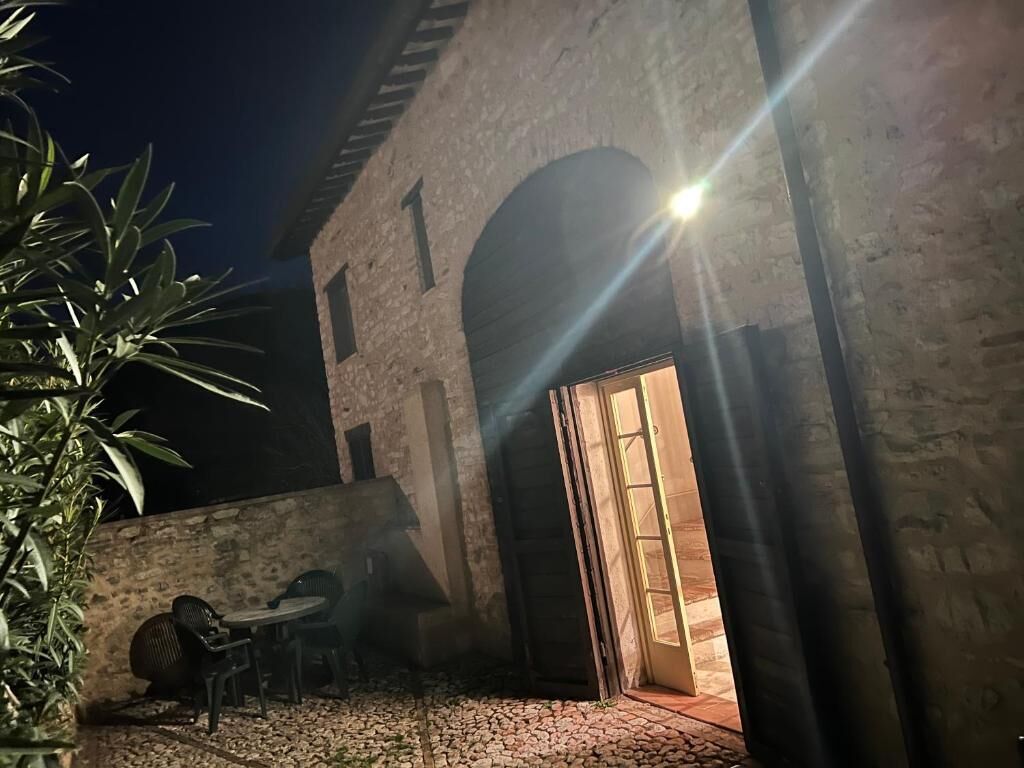 Khu ẩm thực ngoài trời