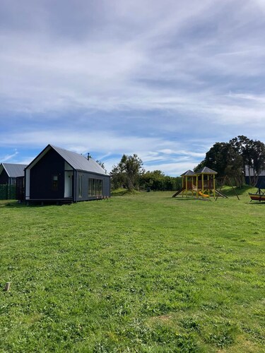 Fully equipped cabin in Chiloé, steps from the beach