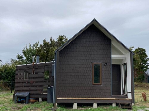 Fully equipped cabin in Chiloé, steps from the beach