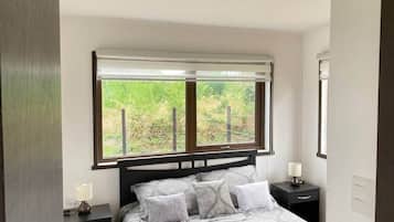 2 chambres, Wi-Fi gratuit, draps fournis