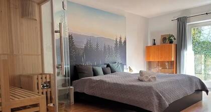 Cozy! Black Forest suite with private sauna & barefoot terrace on the edge of the field 冀