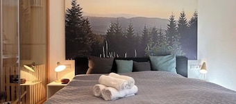 Cozy! Black Forest suite with private sauna & barefoot terrace on the edge of the field 冀