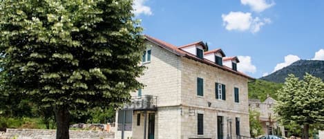 Extérieur