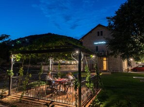 Outdoor dining - Stanica – The Imperial Route Heritage Experience-Standard Double Room 1 (Ravno)