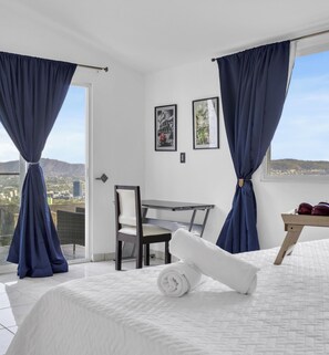 Room - Elegant Home with Breathtaking Views @ Escalón (San Salvador)
