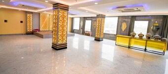DeluxeRed Chilly 2.O Hotel & Banquet
