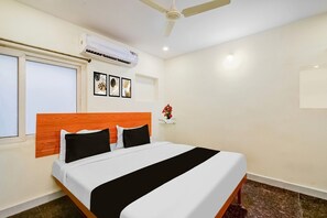 Room - Super Hotel O Neredmet Road (Hyderabad)