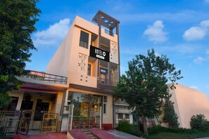 Exterior - DeluxeAishwarya Inn (Jaipur)