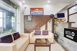 Lobby - Hotel O Lohgarh Road Zirakpur (Zirakpur)